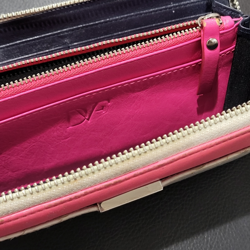 Diane Von Furstenberg Embossed White Python Hot P… - image 2